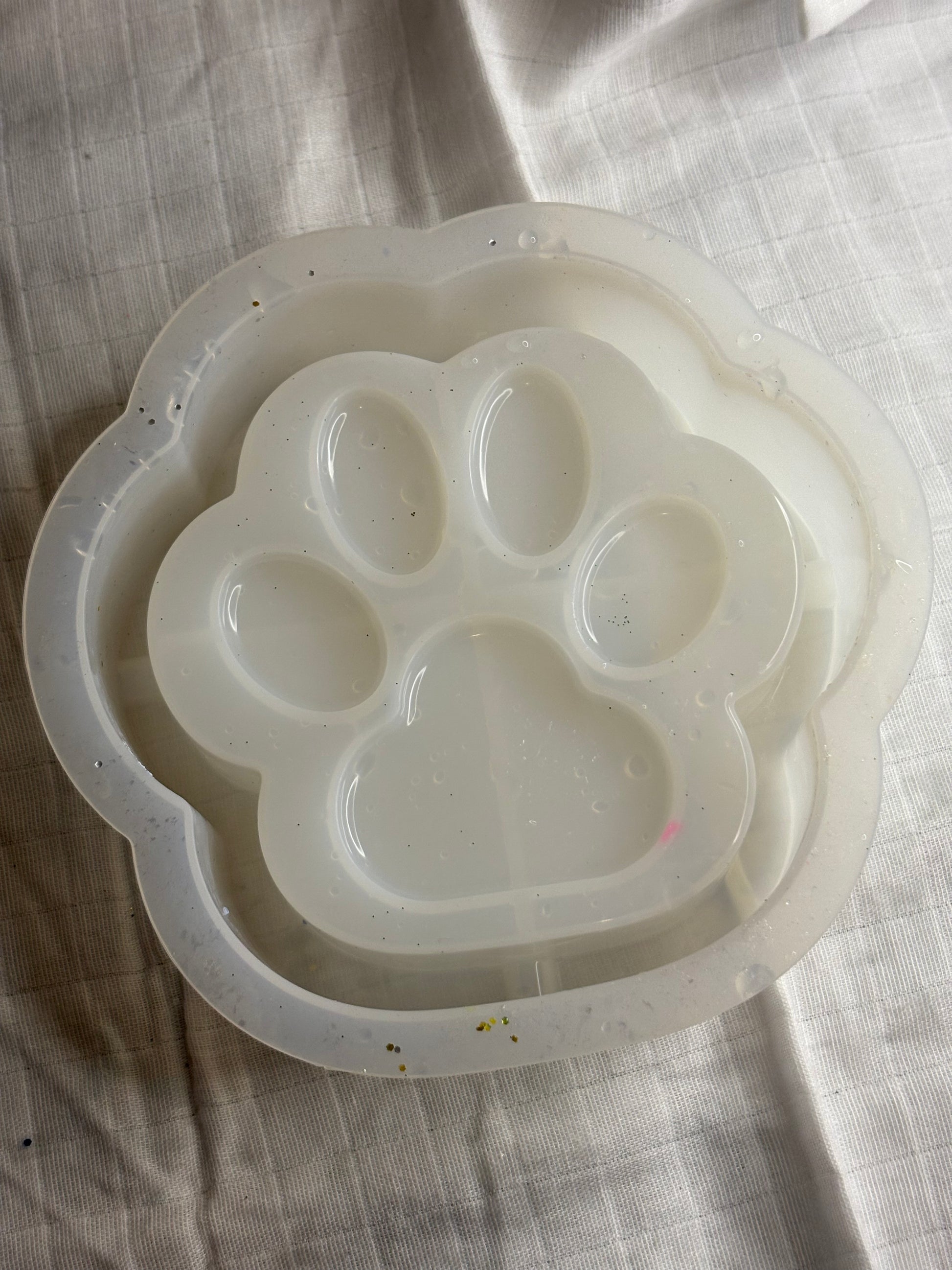 Moule cendrier patte de chien